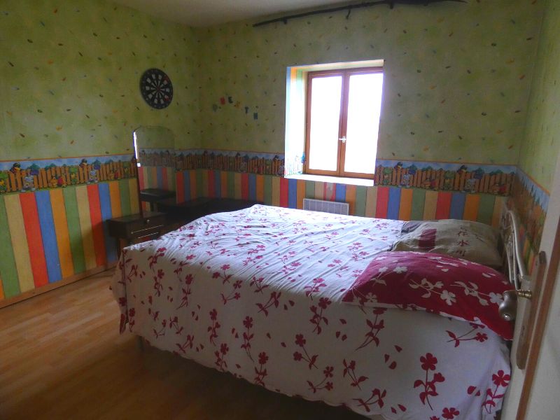 Charmante maison avec studio et local indépendants