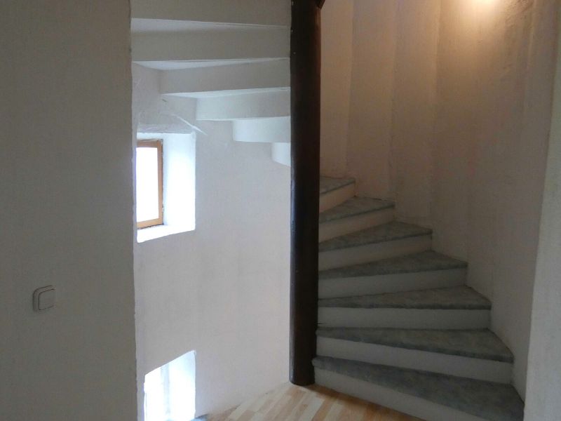 Charmante maison avec studio et local indépendants