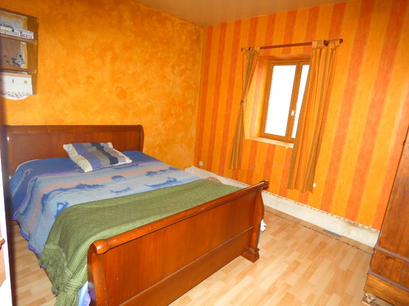 Charmante maison avec studio et local indépendants