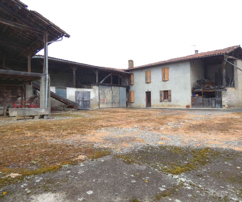 Ferme à rénover proche Saint-Gaudens