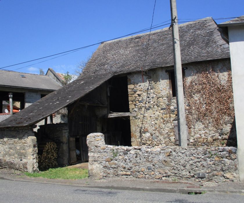Grange en pierres secteur Castillon en Couserans