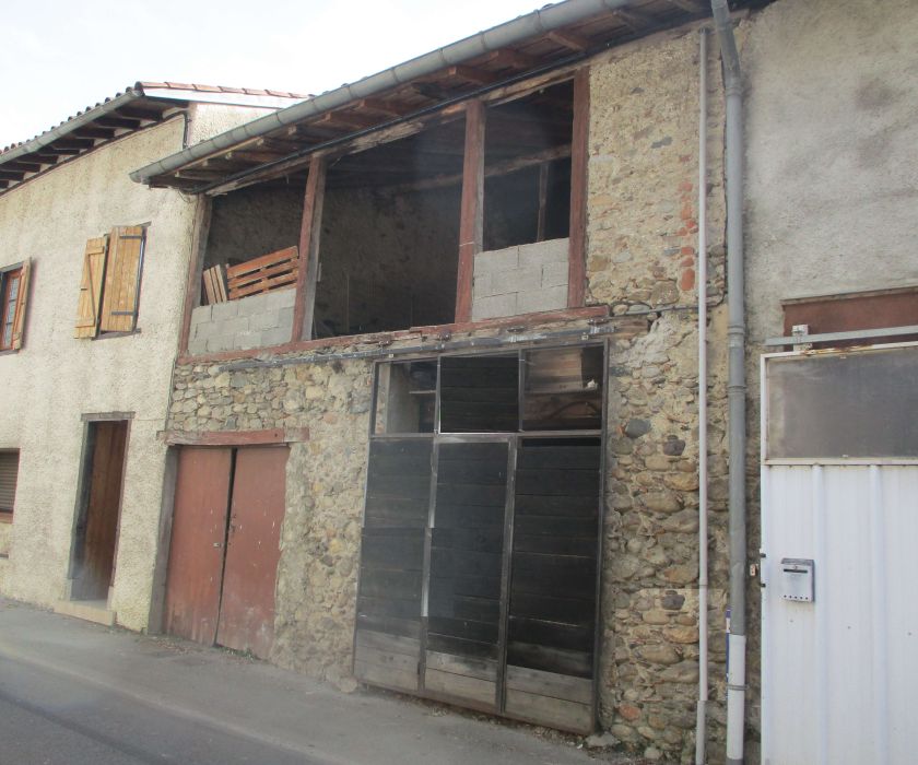 Grange avec garage