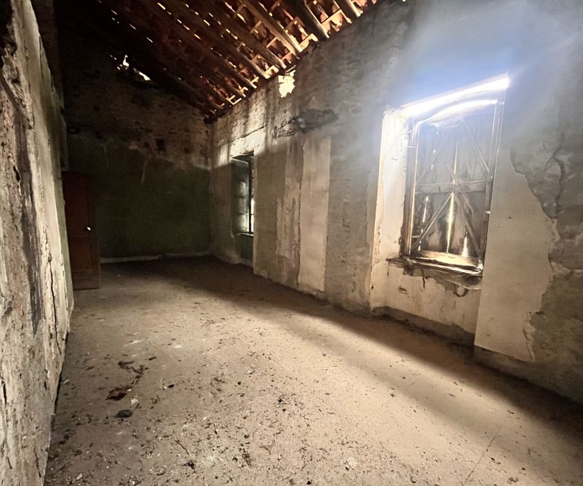 Grande maison à vendre – Spécial investisseur