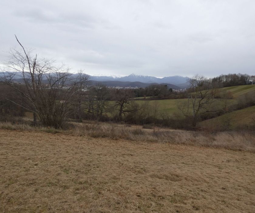 Beau terrain sur les hauteurs de Saint-Gaudens