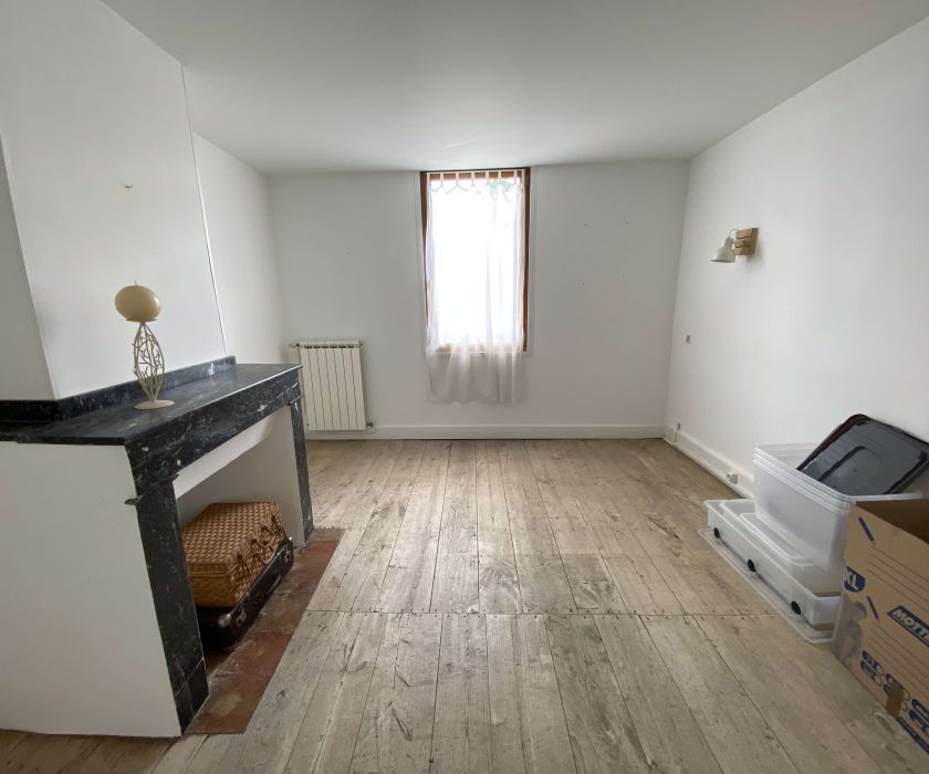 Maison de ville à 300 m du centre-ville