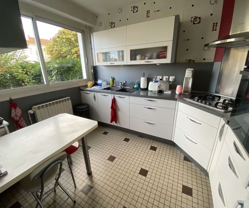 A 300 m du cœur de ville - Maison en très bon état