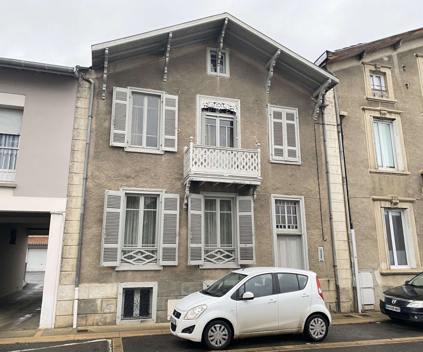 Maison de ville à 200 du centre-ville