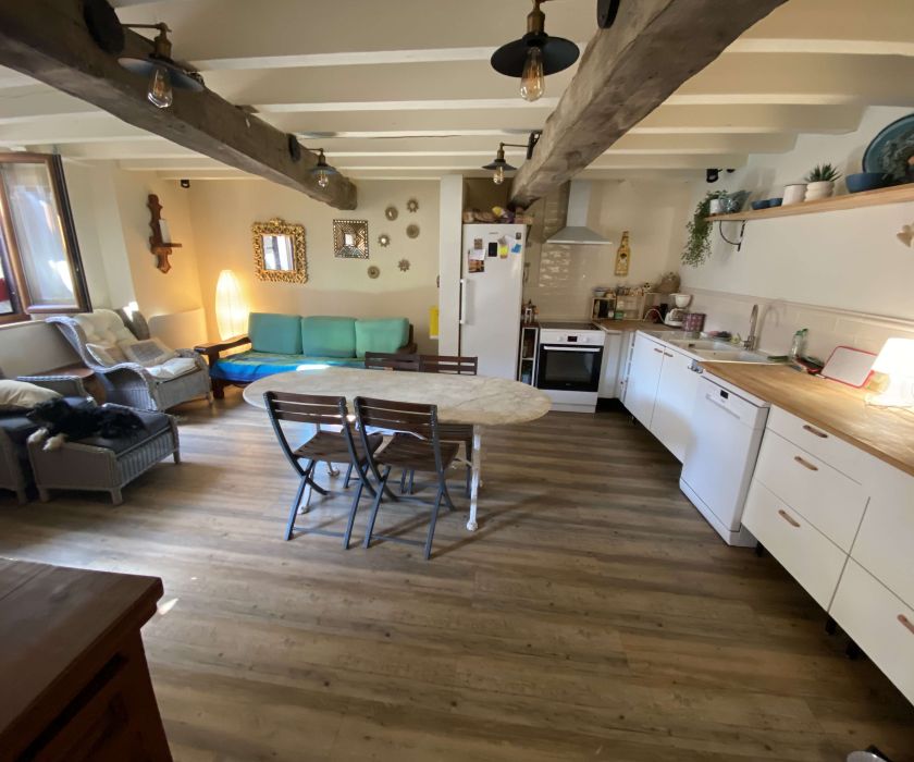 Commingeoise rénovée avec dépendances