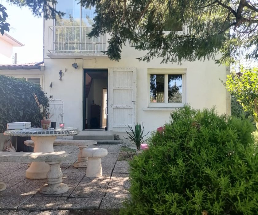 Maison entièrement rénovée