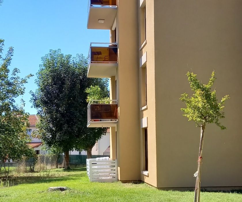 Lot de 2 appartements dans résidence tout confort