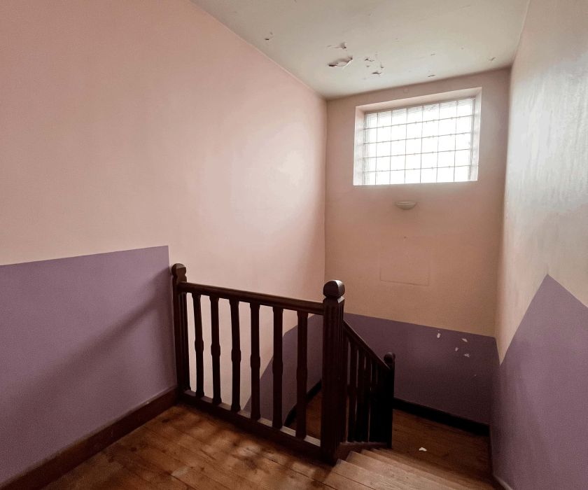 À VENDRE – Immeuble comprenant deux appartements T4